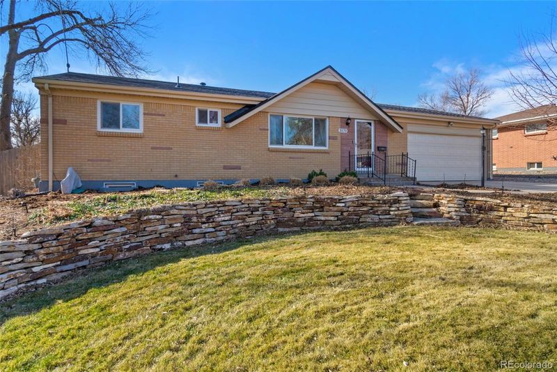 3570 W Pimlico Ave, Englewood, CO 80110