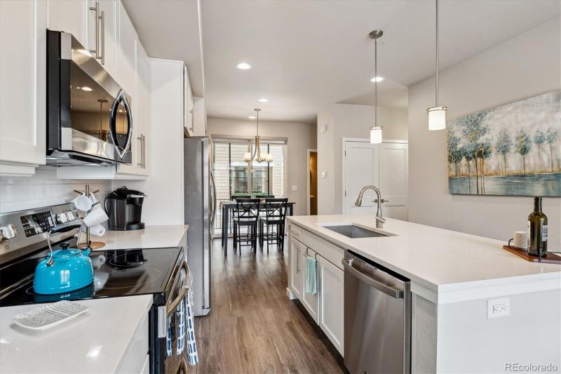 6737 S Tempe Ct, Aurora, CO 80016
