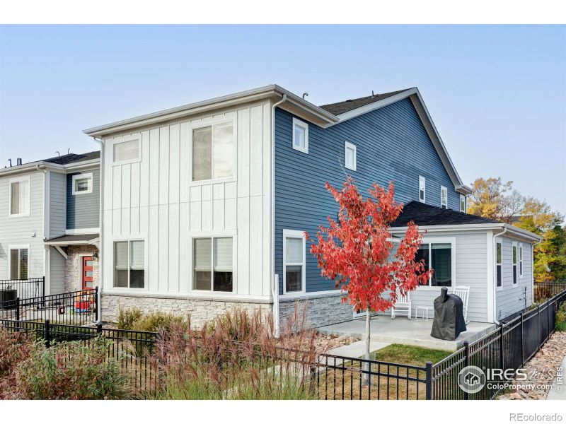 784 Stonebridge Dr, Longmont, CO 80503