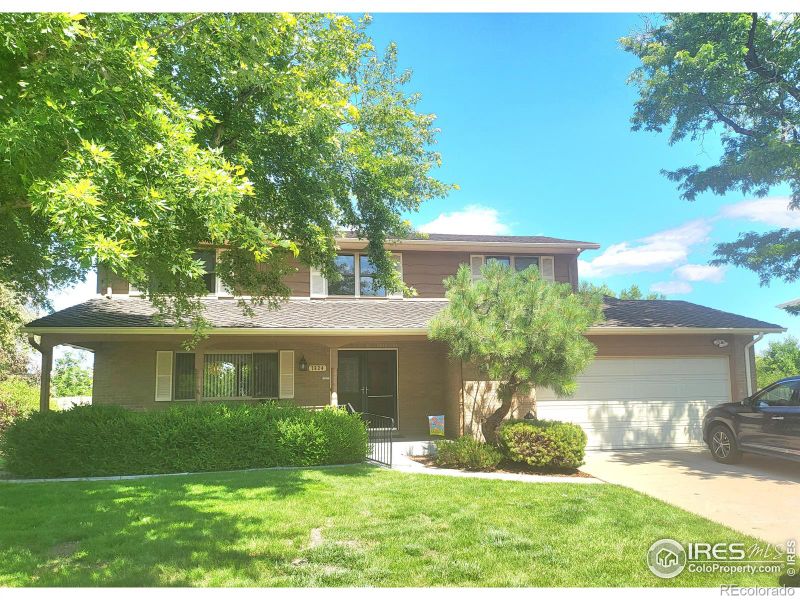 7624 S Race St, Centennial, CO 80122