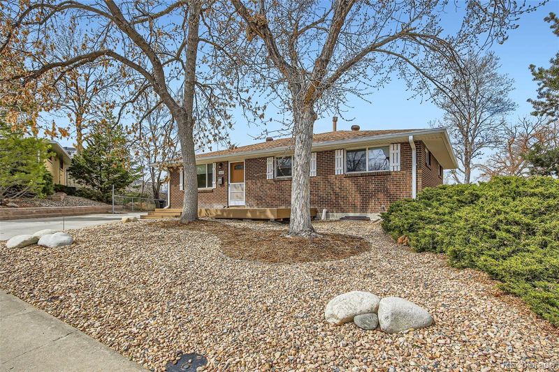 5669 Johnson Ct, Arvada, CO 80002
