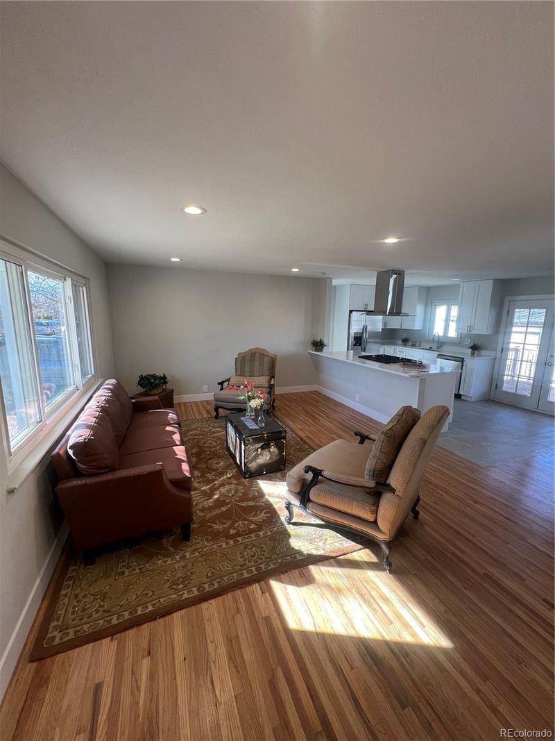 1853 S Filbert Ct, Denver, CO 80222