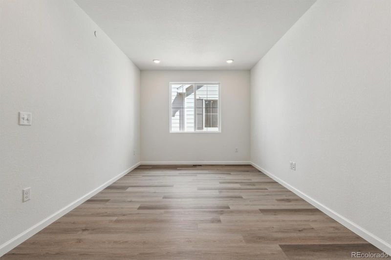 9141 Telluride Ct, Commerce City, CO 80022