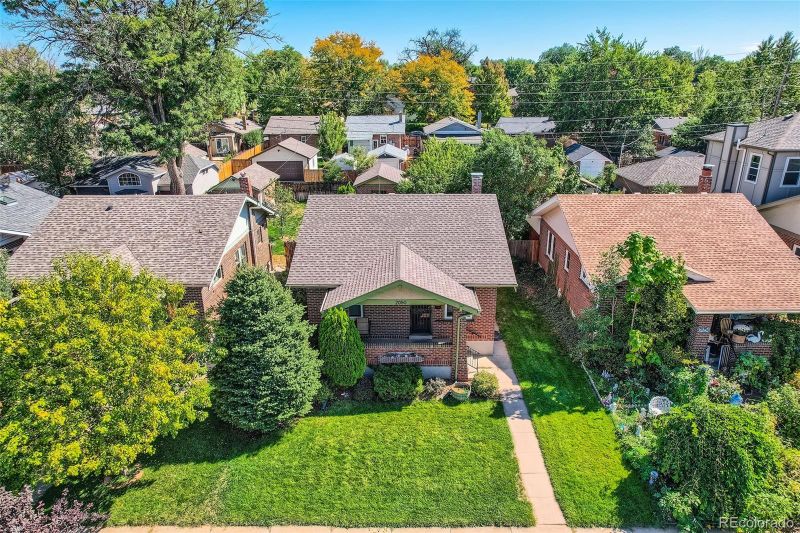 2050 S Lincoln St, Denver, CO 80210
