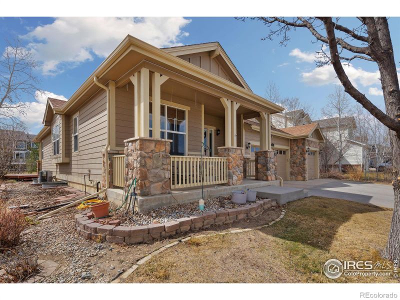 3353 New Castle Dr, Loveland, CO 80538