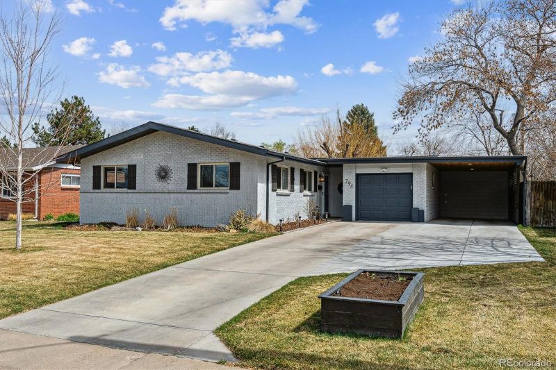 794 S Ivy St, Denver, CO 80224