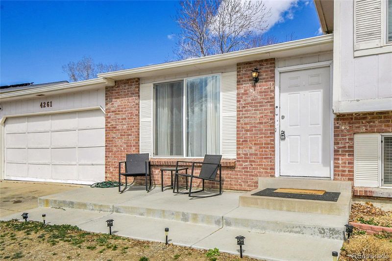 4261 E 91st Dr, Thornton, CO 80229