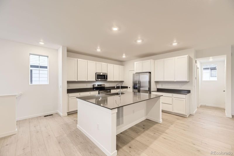 7185 Waterleaf Trl, Littleton, CO 80125