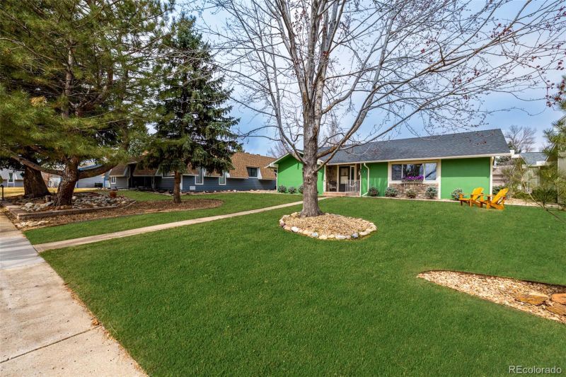 22 Scott Dr N, Broomfield, CO 80020
