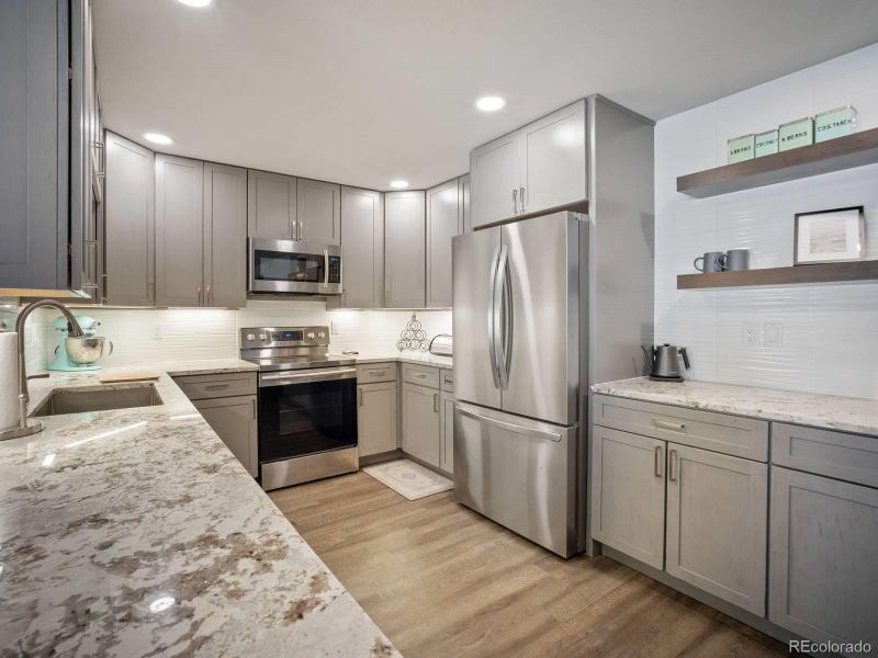 89310 Ryan Gulch Rd #309, Silverthorne, CO 80498