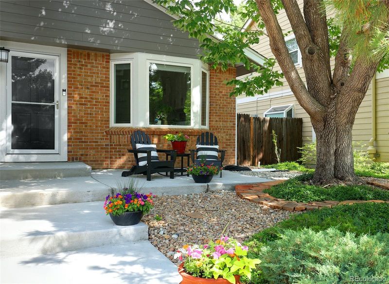 7869 S Valentia St, Centennial, CO 80112