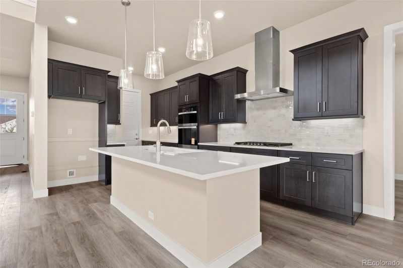 5850 Kilbeggin Rd, Timnath, CO 80547