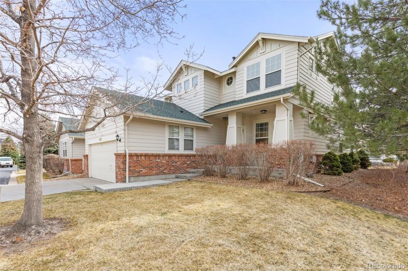 2573 S Troy Ct, Aurora, CO 80014