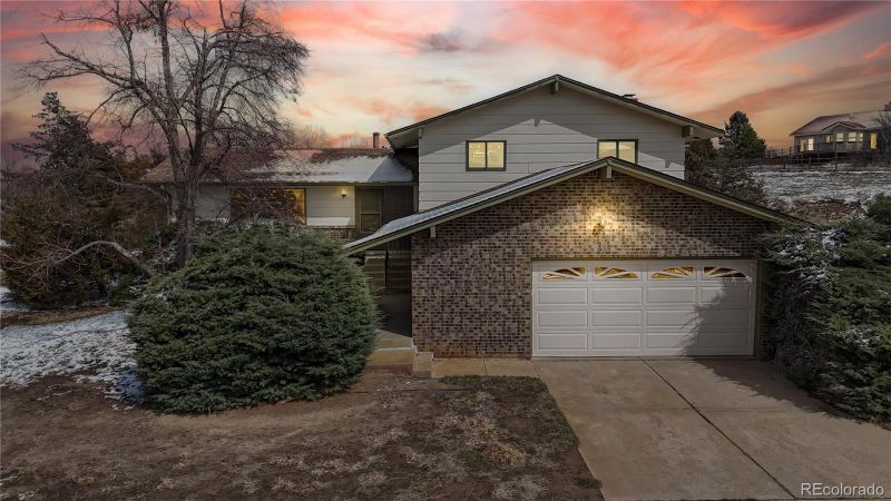 7338 W Lakeside Dr, Littleton, CO 80125