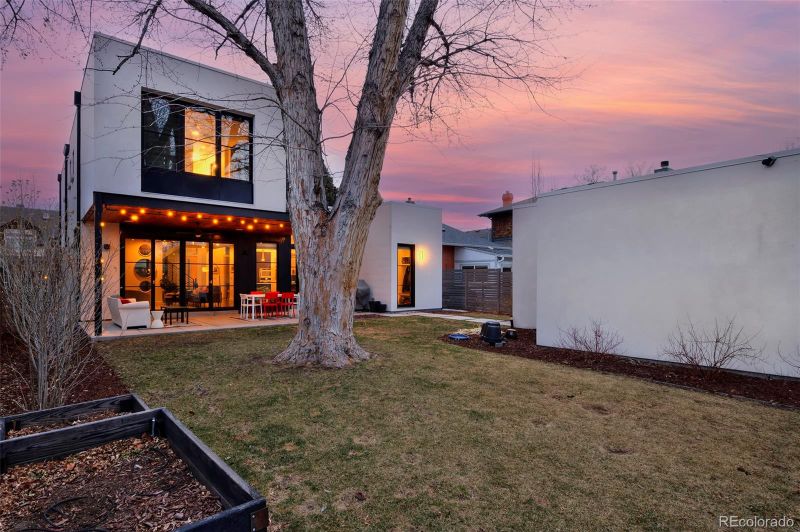 975 S Clarkson St, Denver, CO 80209