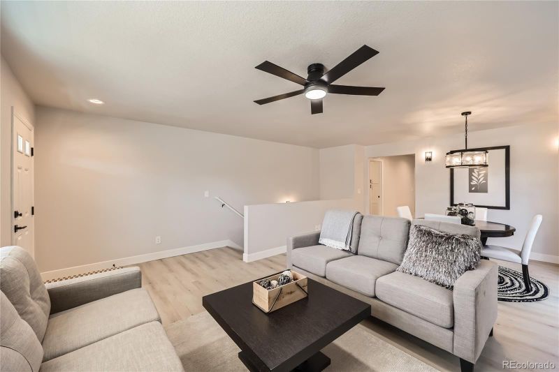 1896 Hogan Ct, Castle Rock, CO 80109