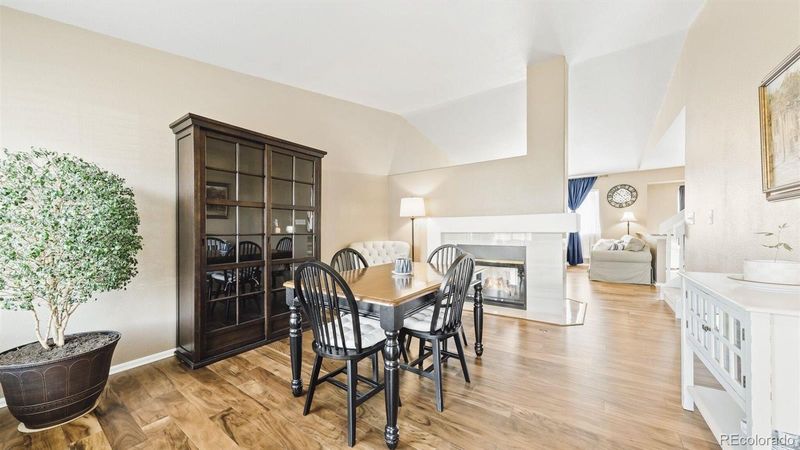 9724 Cove Creek Dr, Highlands Ranch, CO 80129