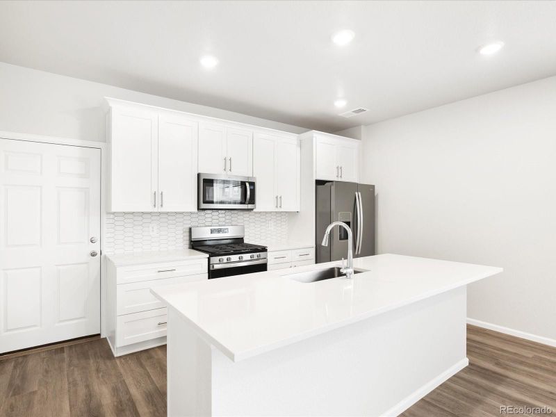 754 N Tempe St, Aurora, CO 80018