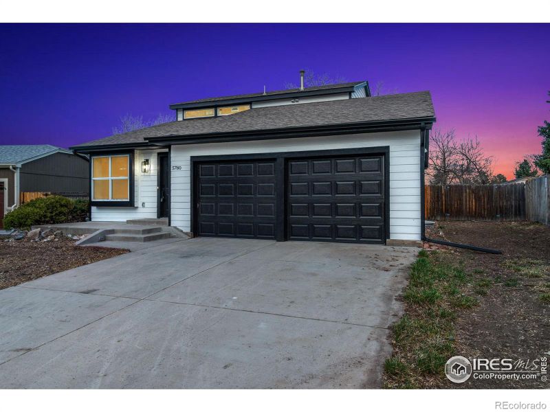 5780 S Parfet St, Littleton, CO 80127