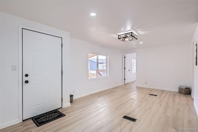 728 Flamingo Dr, Lafayette, CO 80026