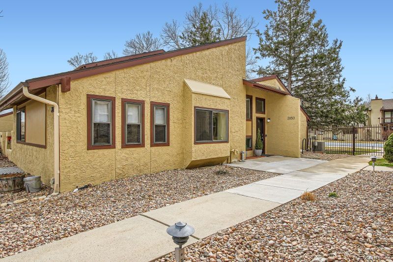 2650 Hawthorne Pl, Boulder, CO 80304