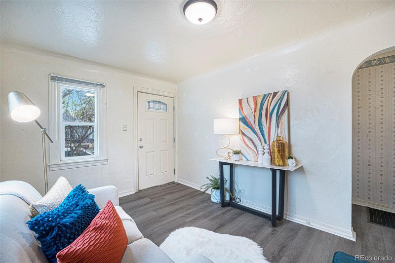 3821 S Grant St, Englewood, CO 80113