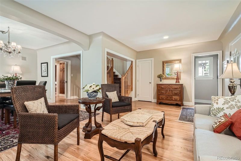 543 S Vine St, Denver, CO 80209