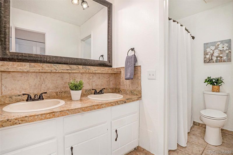 7995 E Mississippi Ave #A20, Denver, CO 80247