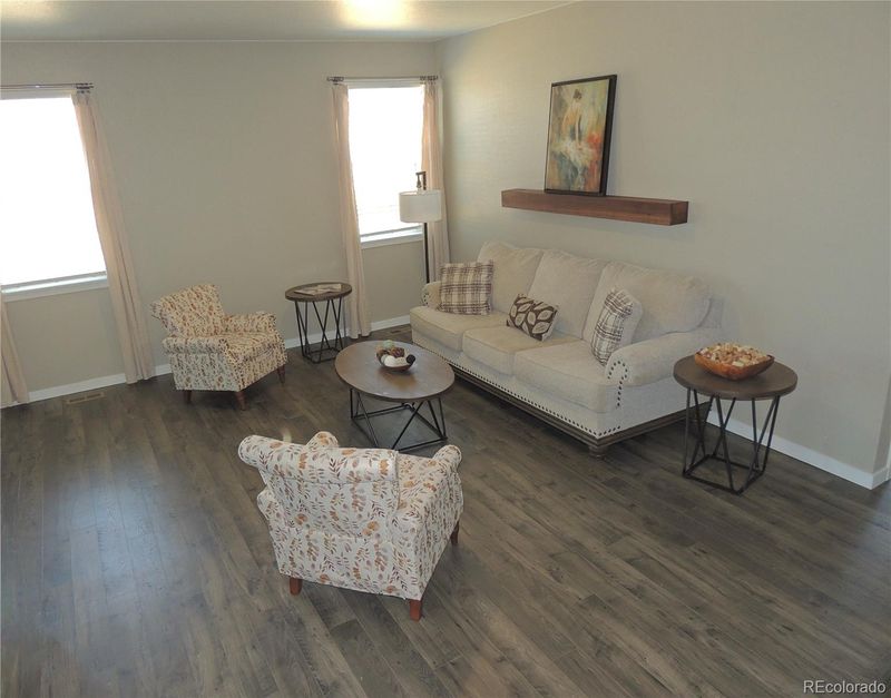 7405 E 158th Ave, Thornton, CO 80602