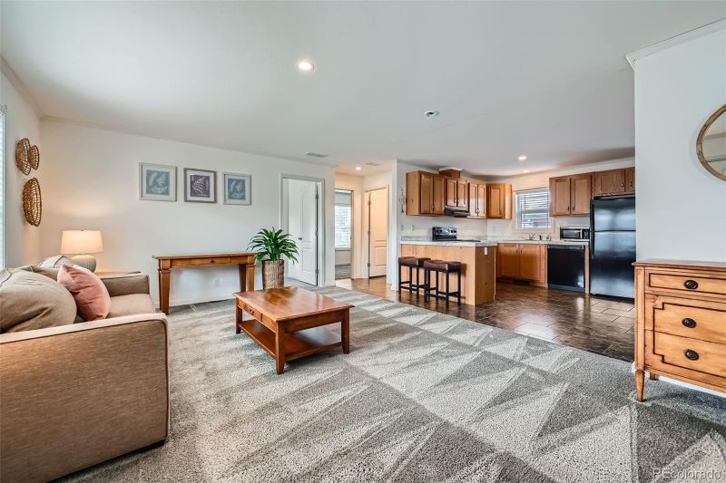 828 Glen Barr St, Dacono, CO 80514