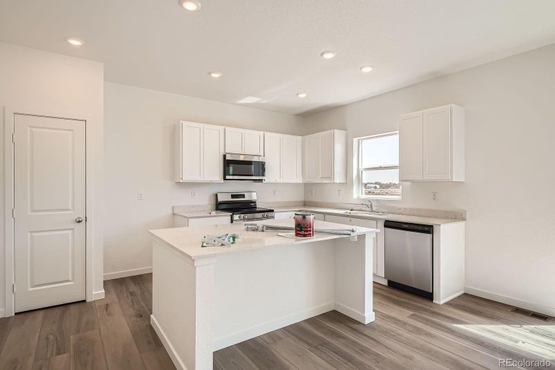 15296 Fillmore St, Thornton, CO 80602