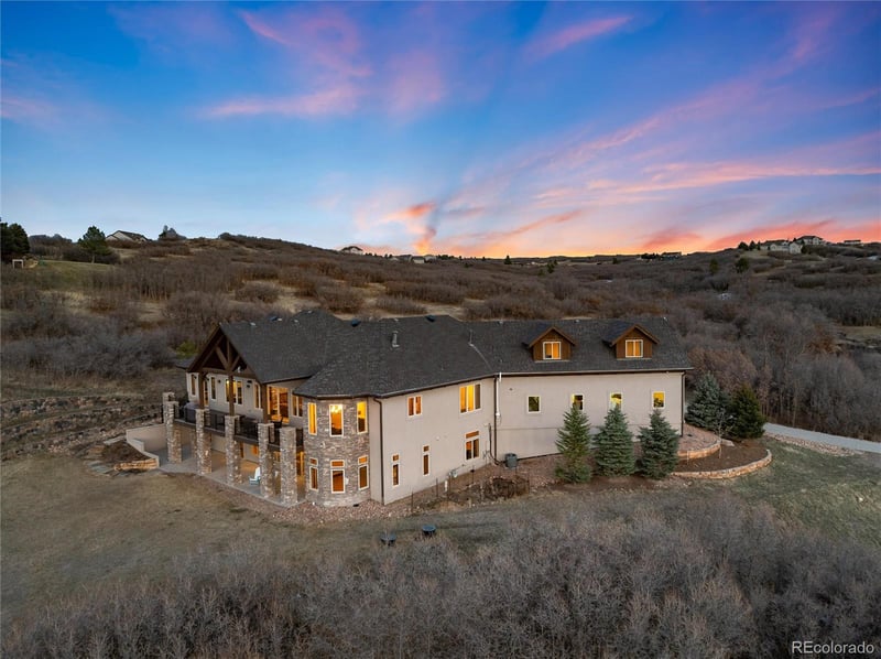 2208 Stevens Ct, Castle Rock, CO 80109