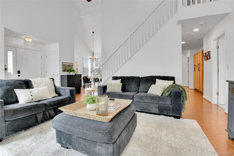 2208 S Tucson Way, Aurora, CO 80014