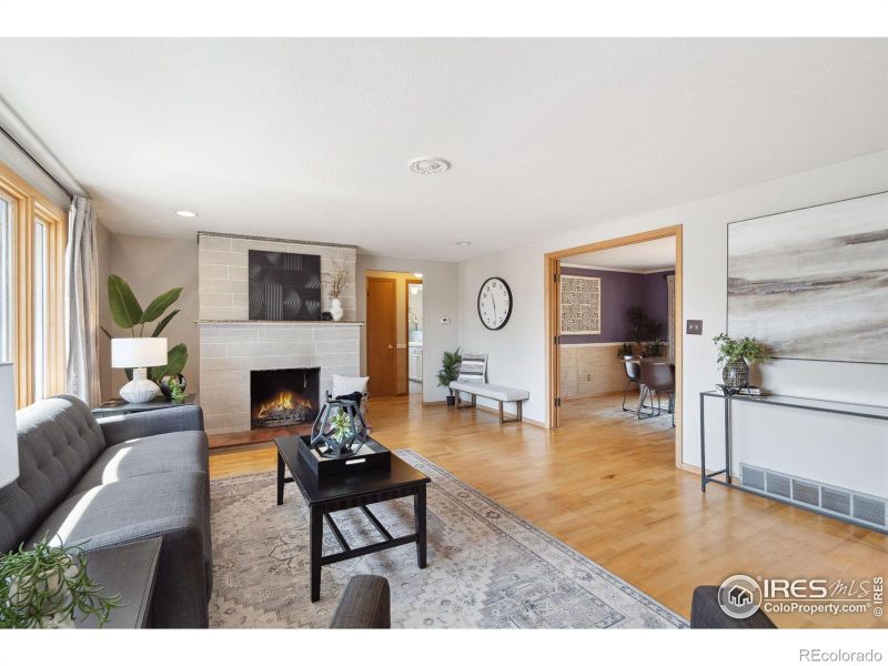 1529 W 31st St, Loveland, CO 80538