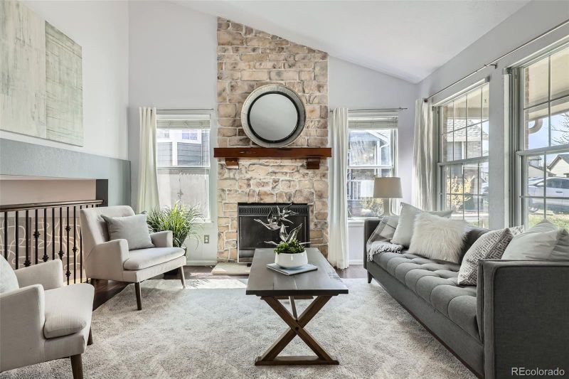 9912 Foxhill Cir, Highlands Ranch, CO 80129