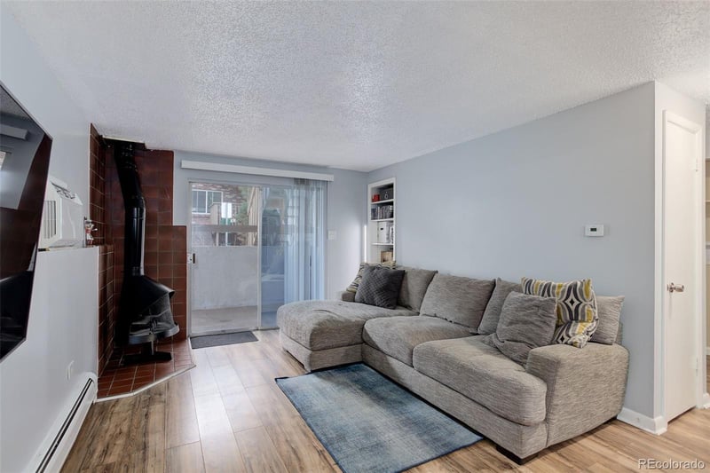 1585 S Holly St #109, Denver, CO 80222