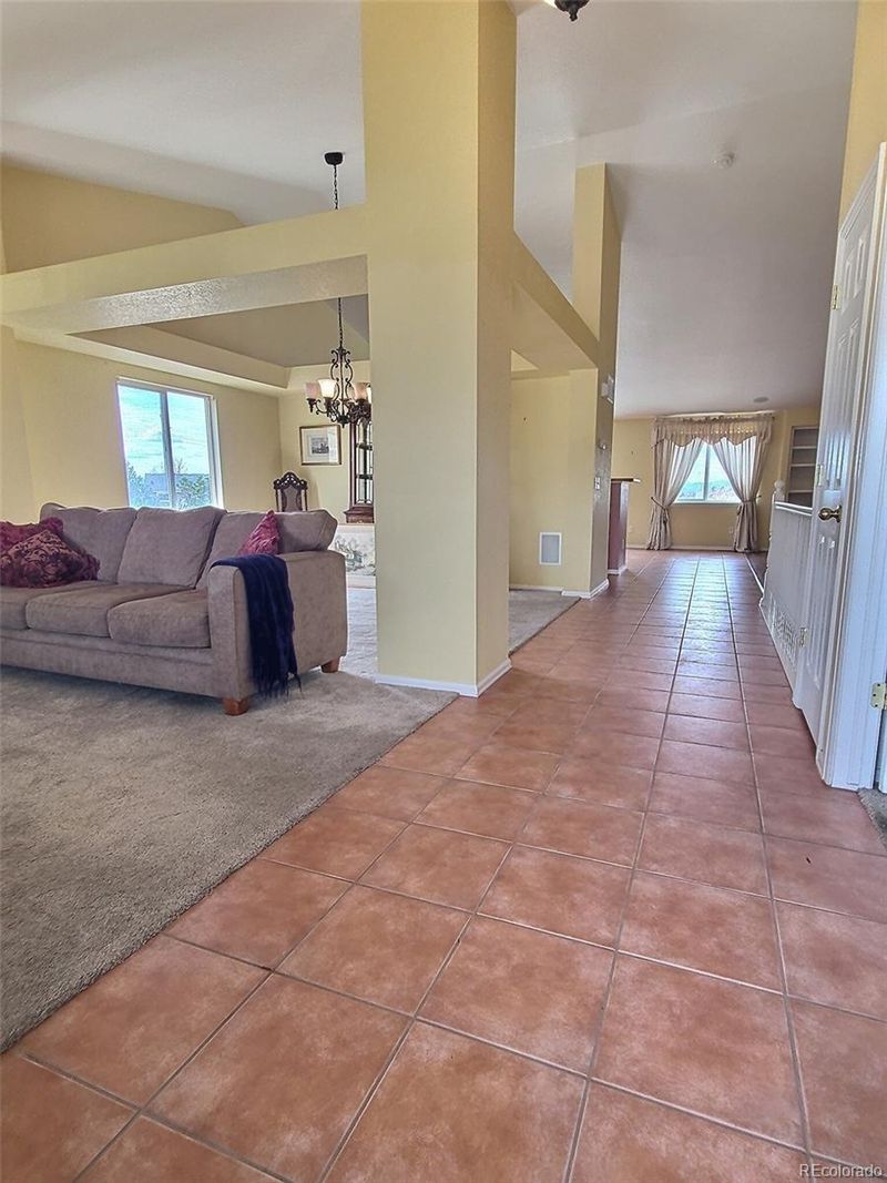 1337 Kingsfield St, Castle Rock, CO 80104