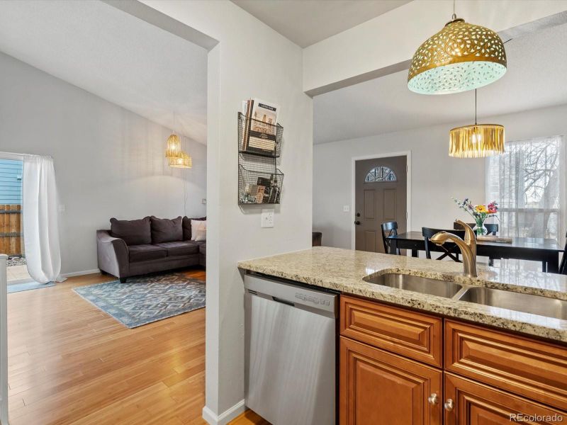 11256 W 104th Ave, Broomfield, CO 80021
