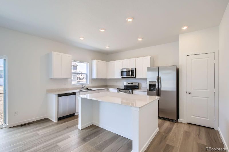 15285 Milwaukee St, Thornton, CO 80602