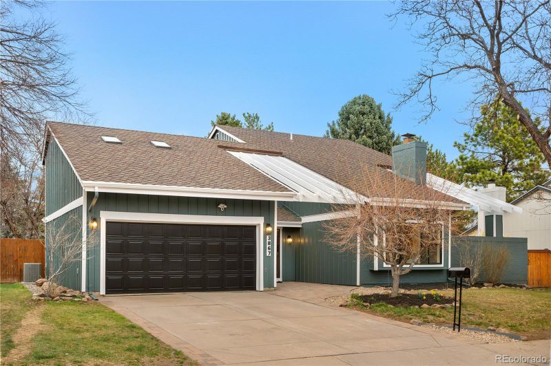 3867 E Easter Dr, Centennial, CO 80122