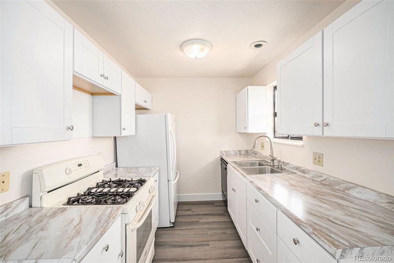 9841 W 105th Ave, Westminster, CO 80021