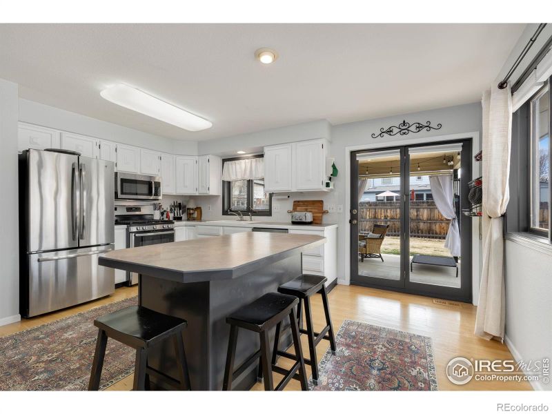 1543 Vivian St, Longmont, CO 80501