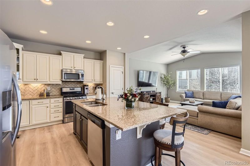 1791 Corner Rock Ln, Castle Rock, CO 80108