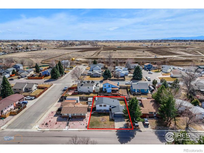 914 22nd St SW, Loveland, CO 80537