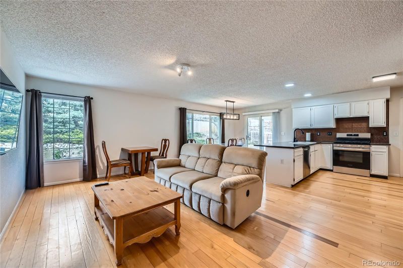 17148 E Evans Dr, Aurora, CO 80013