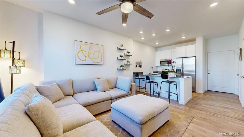 720 N Bersshine Ct, Watkins, CO 80137