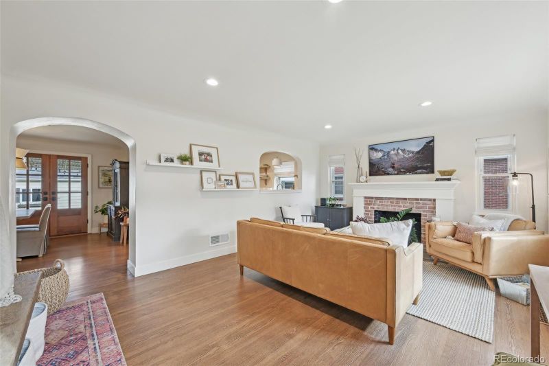 2830 Forest St, Denver, CO 80207