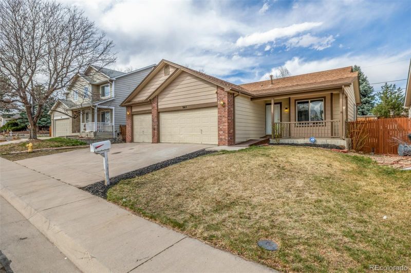 965 W 96th Ave, Thornton, CO 80260