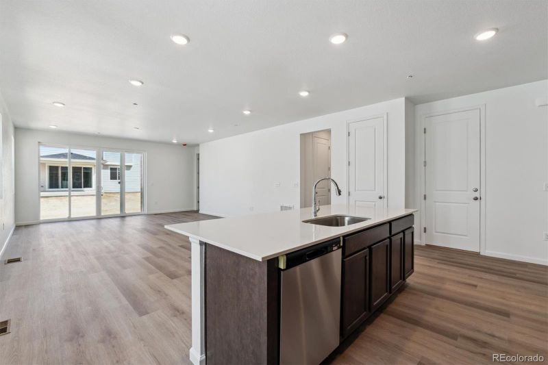 9662 Cathay St, Commerce City, CO 80022