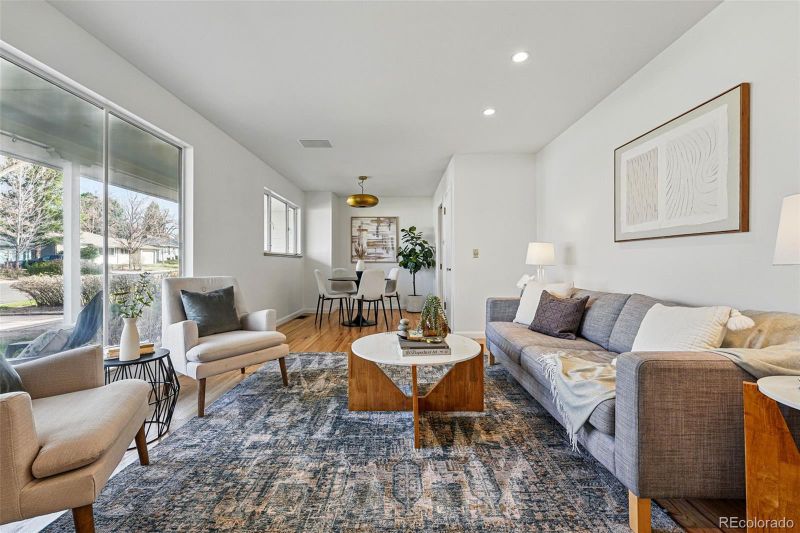 2975 S Jackson St, Denver, CO 80210
